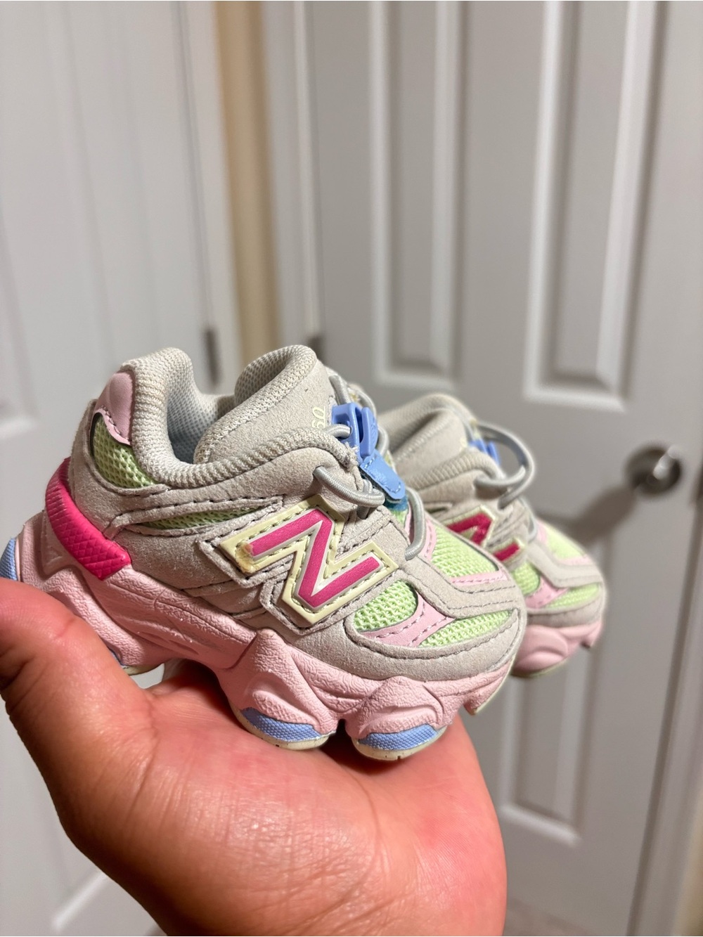 Kids Pastel Mesh Athletic Sneakers - Pink, Green, Blue